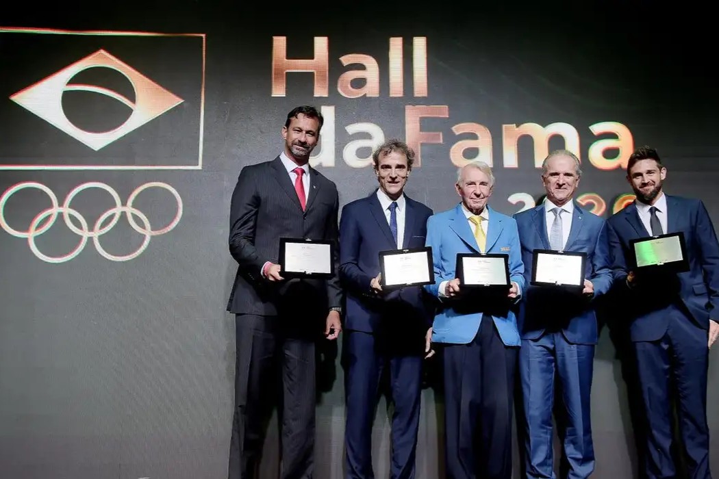 Esporte: COB homenageia lendas no Hall da Fama