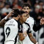 Libertadores: Corinthians vence e Flu se complica na tabela