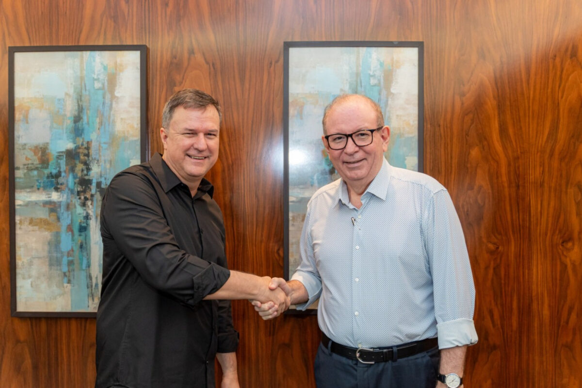 Alex Martins disputa presidência da Abip
