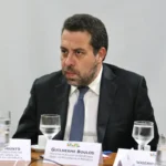 Boulos debate fim da escala 6x1 no Congresso
