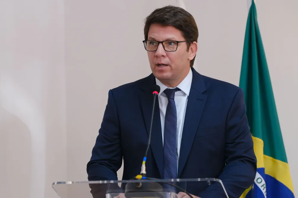 Câmara informa STF sobre viagem de Frias