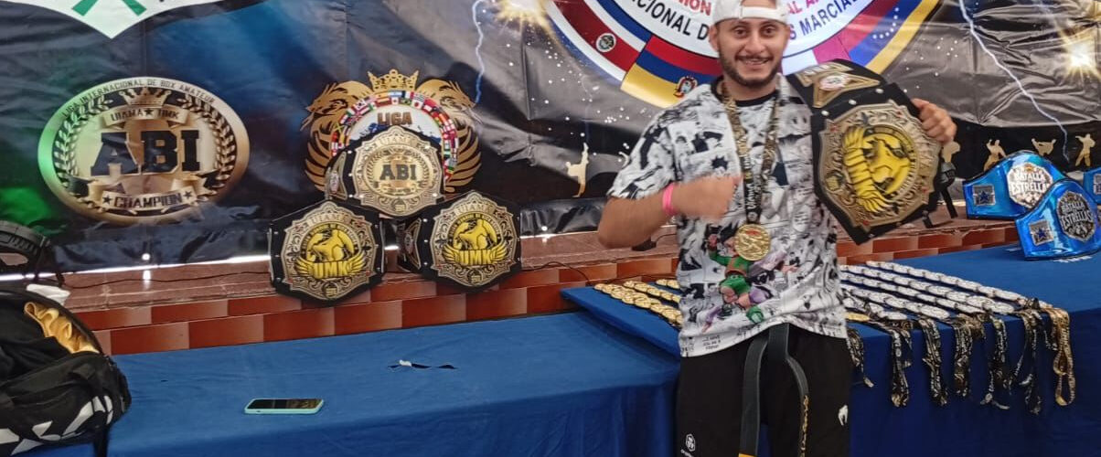 Cearense conquista título mundial de kickboxing