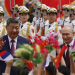 China e Rússia firmam 20 acordos em Pequim