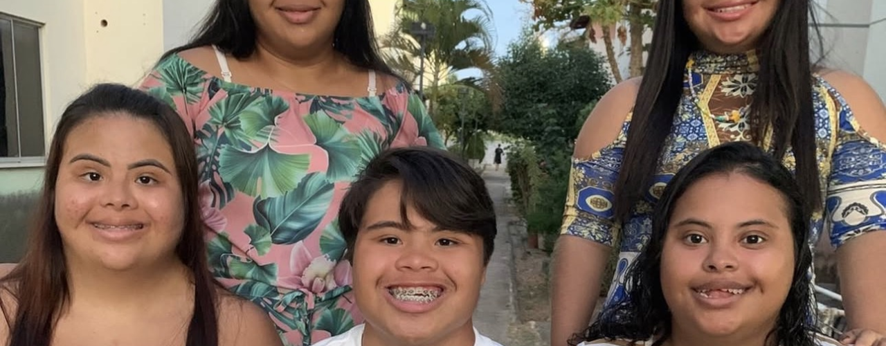 Inclusão: Família transforma desafios em exemplo de amor
