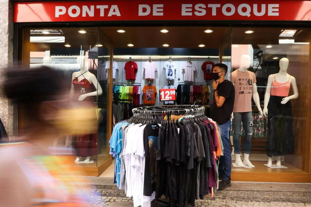 Lojistas fazem Dia Livre de Impostos no país