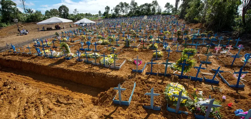 Pandemia reduziu expectativa de vida no Brasil