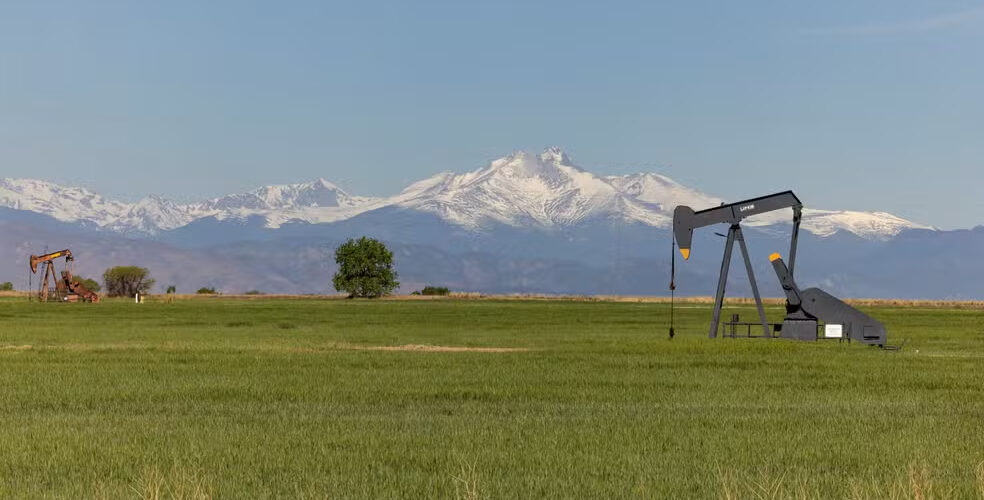 Petróleo dispara após ameaça de Trump ao Irã