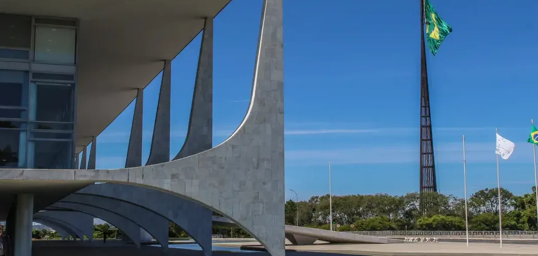 Planalto reage aos EUA sobre PCC e Comando Vermelho