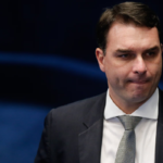 Política: Áudio pode afetar pré-campanha de Flávio