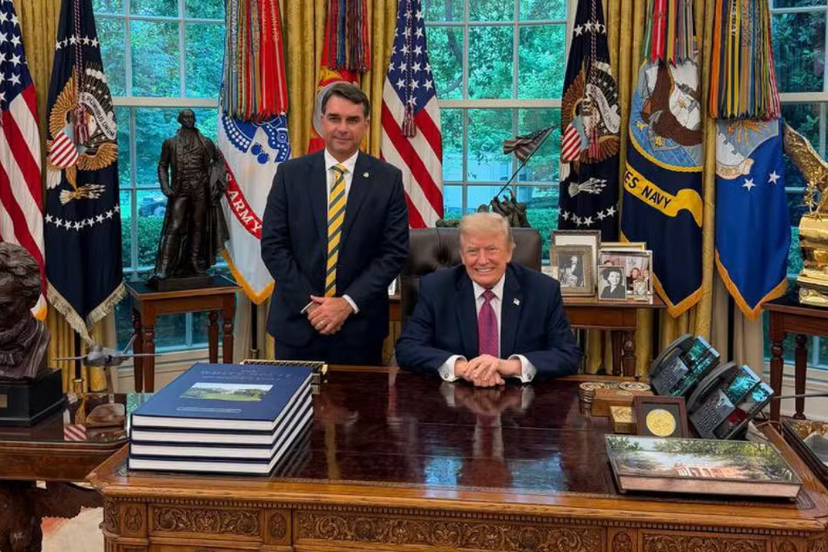 Política: Flávio pede a Trump ação contra PCC e CV