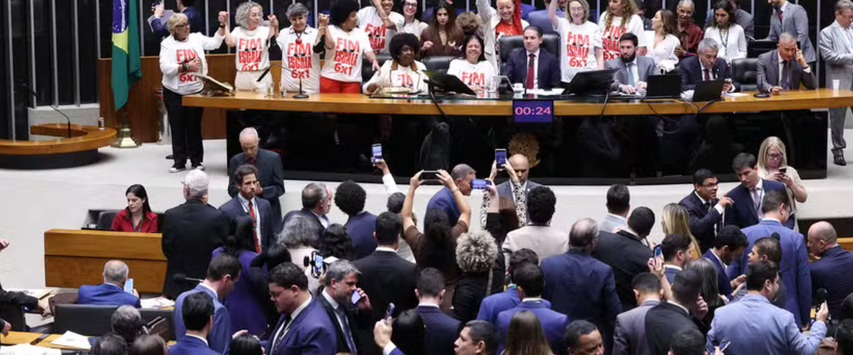Trabalho: Câmara aprova fim da escala 6x1