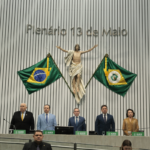 Saúde: Unimed Fortaleza é homenageada pelos 48 anos