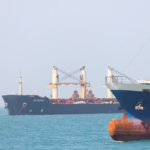 Conflito: Petroleiros cruzam Ormuz sob tensão global