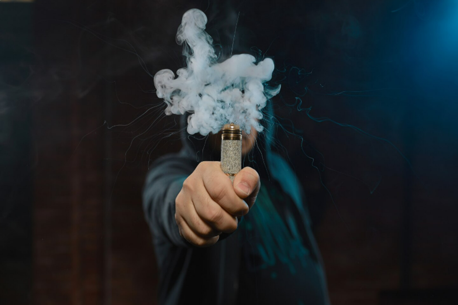Vape pode causar “pulmão de pipoca” em jovens