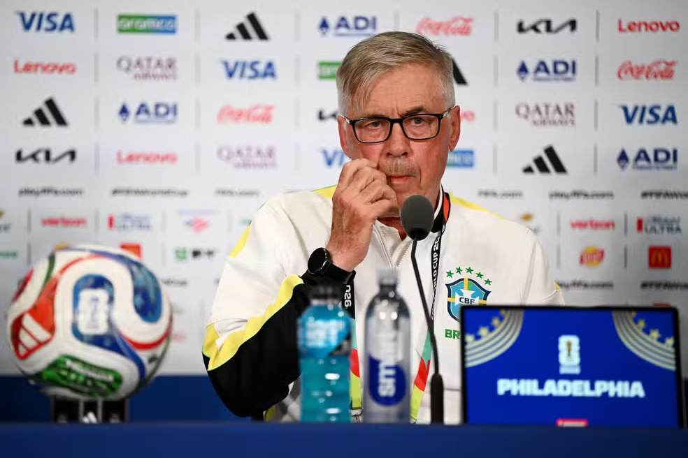 Ancelotti admite mudanças e elogia Endrick na Copa