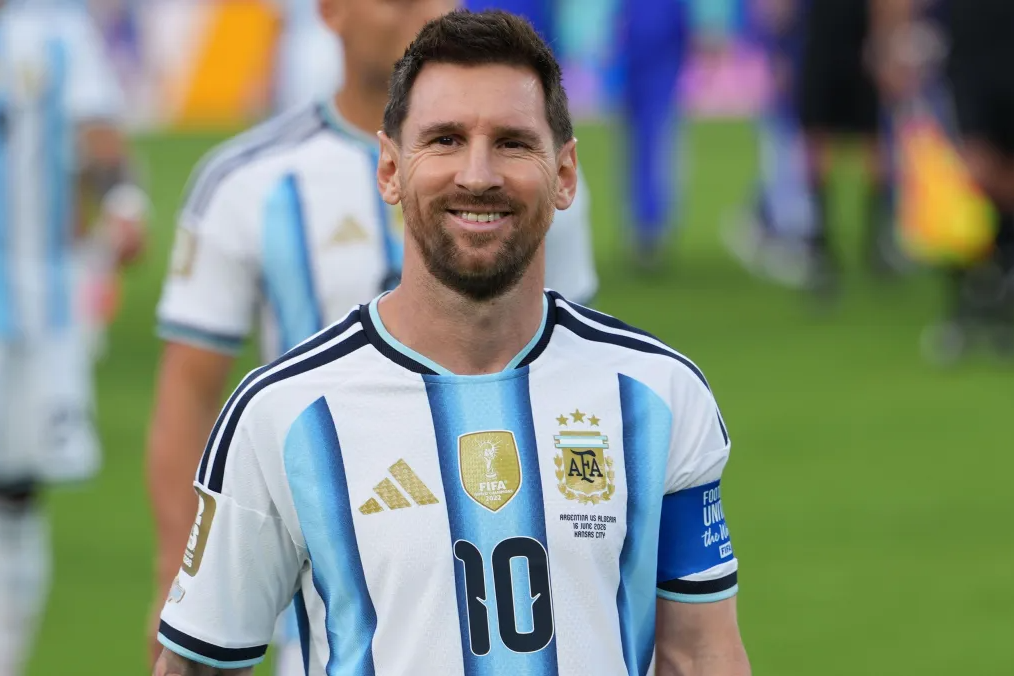 Argentina e França buscam vaga nas oitavas nesta segunda