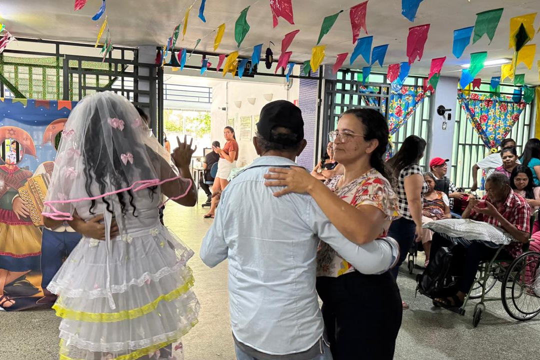 Arraiá da Hemodiálise leva acolhimento em Sobral
