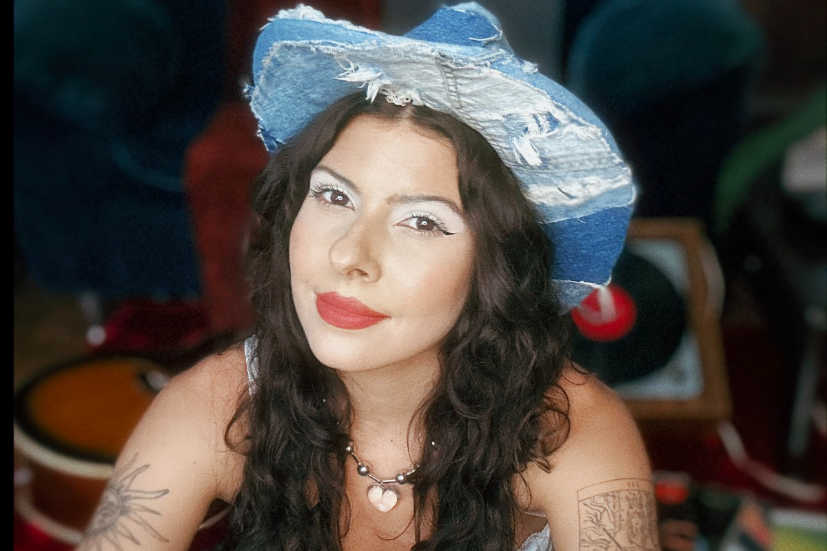 Daíra celebra Belchior em show no Cine São Luiz