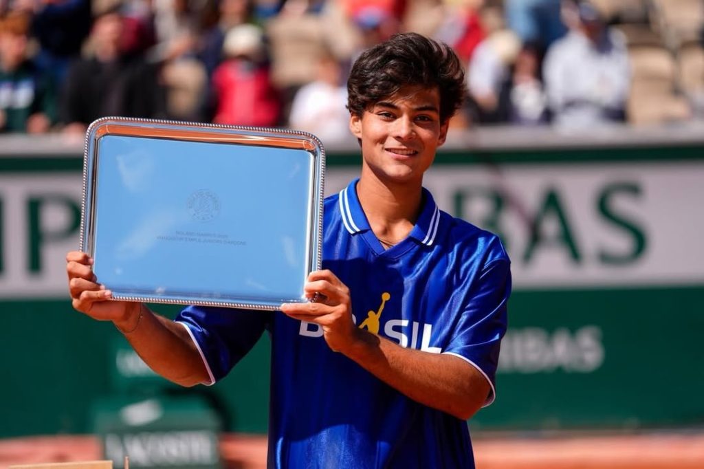 História: Guto Miguel conquista Roland Garros juvenil