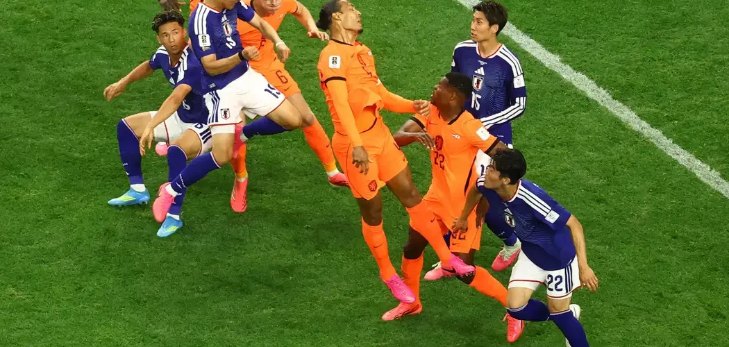Japão arranca empate com Holanda na Copa do Mundo