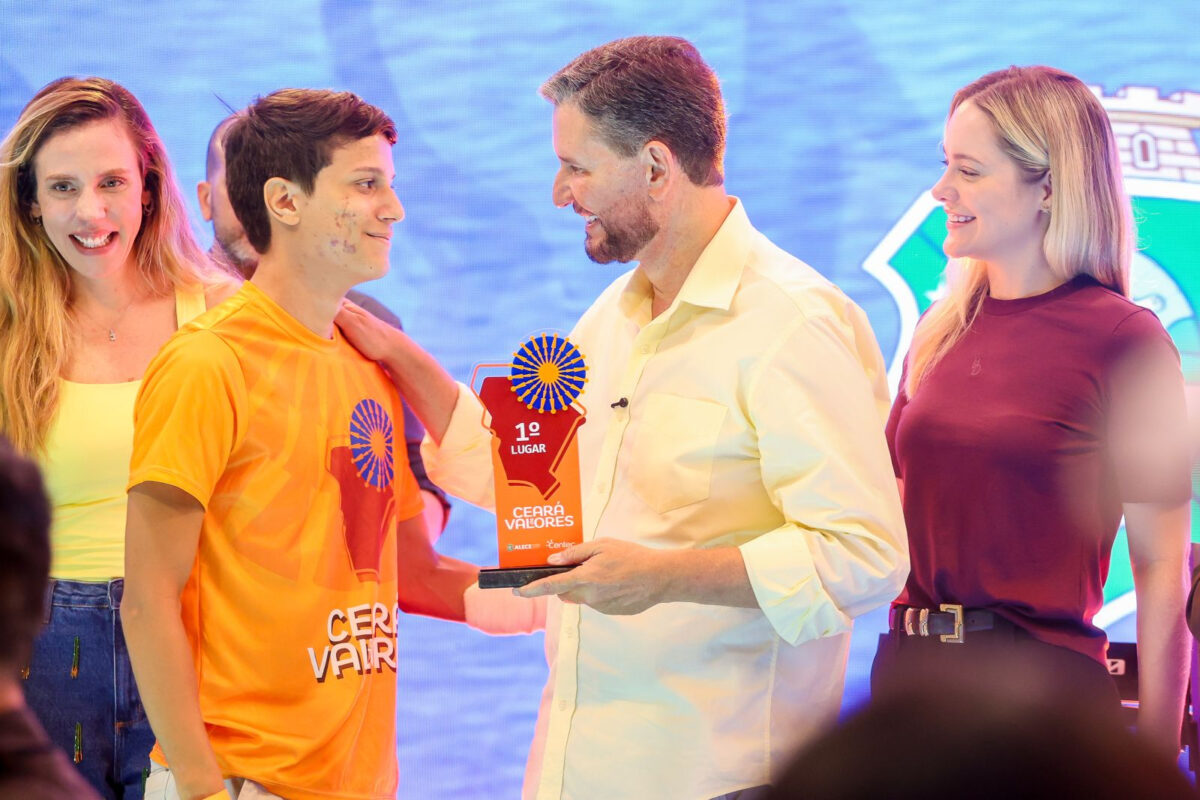 Jovens são premiados no Programa Ceará de Valores