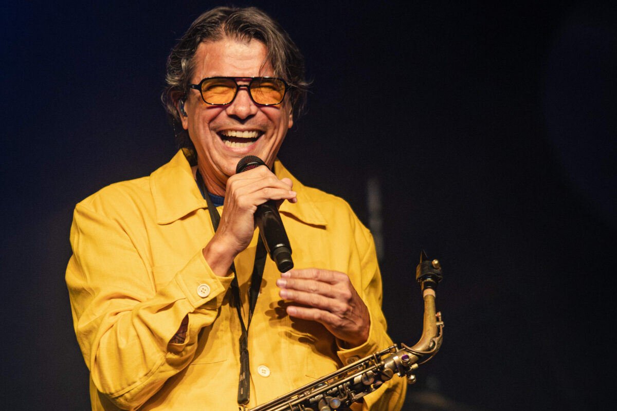 Milton Guedes leva tributo a Lulu Santos a Fortaleza