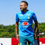 Neymar treina sem limitações e pode estrear pelo Brasil