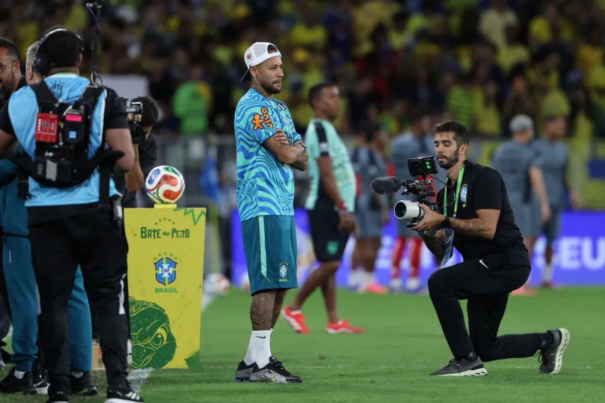 Seleção: Neymar tem boa evolução após exames