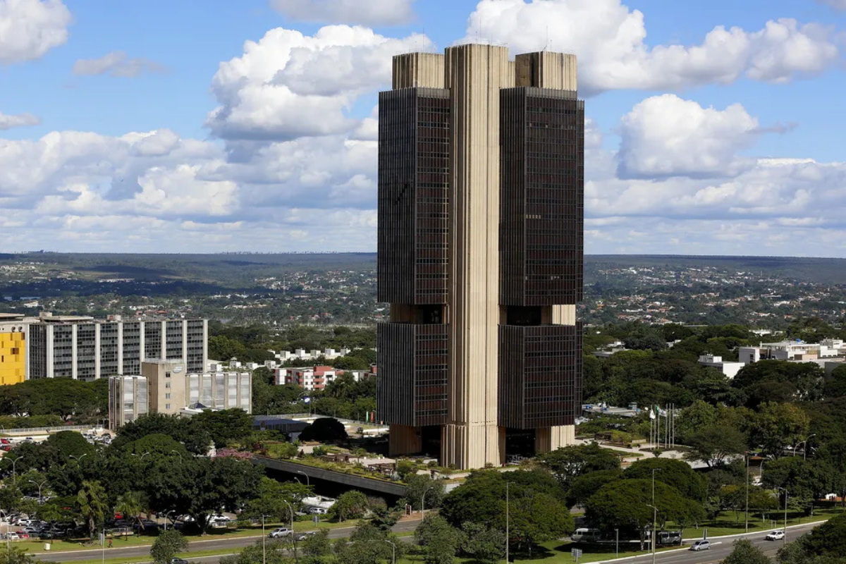 Economia: PEC amplia autonomia financeira do BC