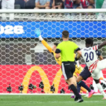 Copa: EUA goleiam Paraguai na estreia da Copa 2026