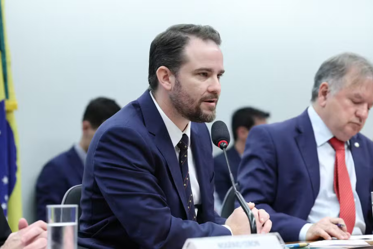 Economia: Governo quer ampliar limite do MEI