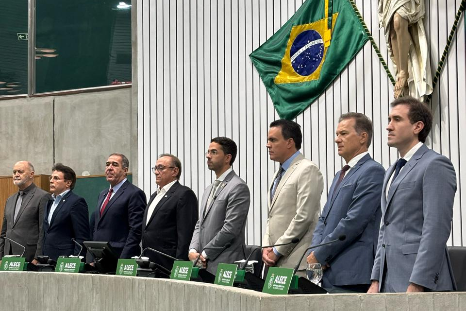 Seacec celebra 40 anos em sessão solene na Alece
