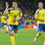 Suécia goleia Tunísia e lidera grupo da Copa
