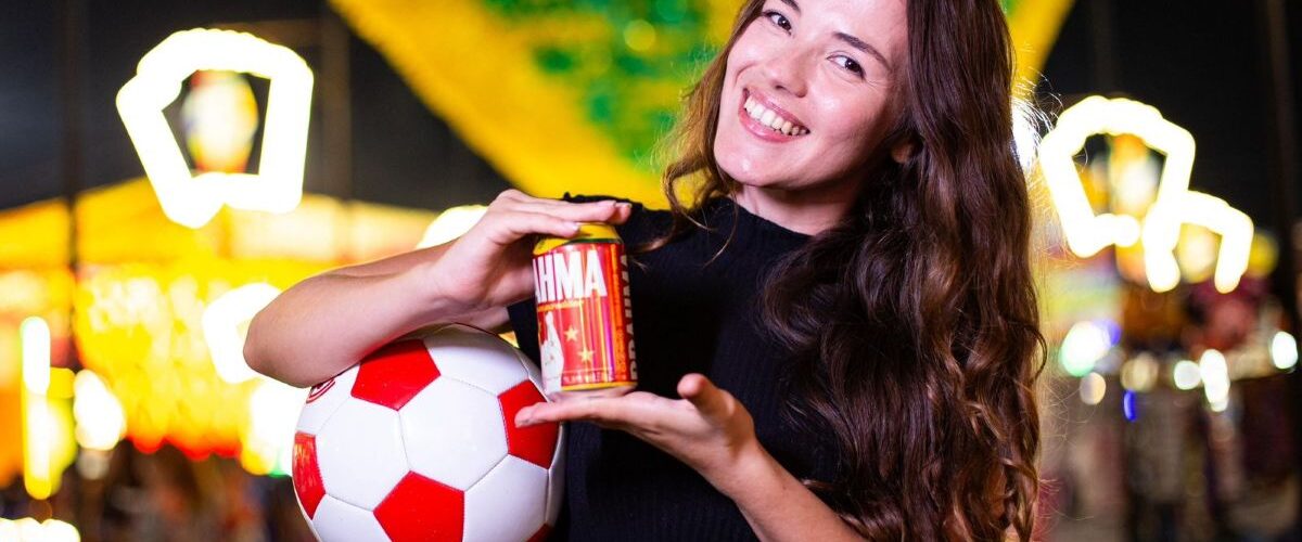 Festa: Brahma une São João e Copa em Maracanaú