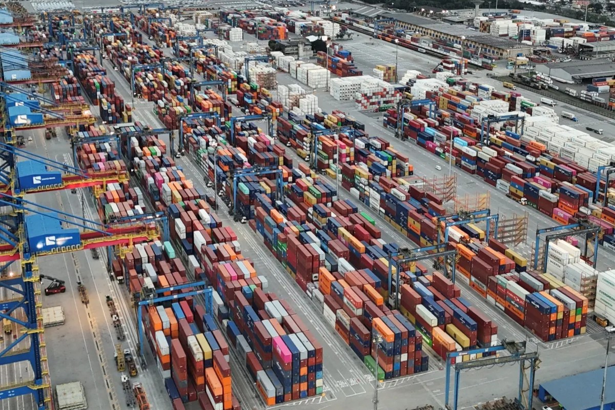 Economia: EUA confirmam tarifaço contra o Brasil
