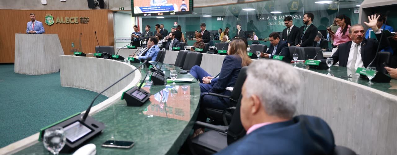 Política: Alece aprova 341 projetos no semestre