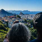 Roteiro no Sítio dos Macacos conecta natureza, memória ambiental, história da Floresta da Tijuca e turismo de base comunitária no Rio