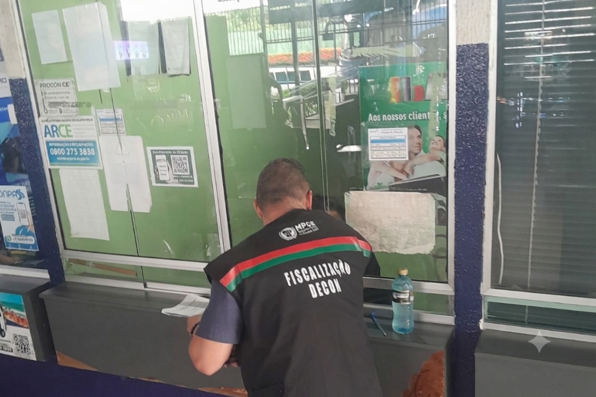 Decon autua empresas no Terminal de Messejana