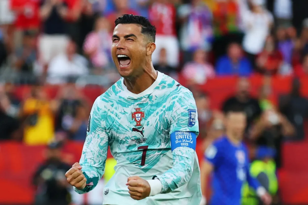 Espanha e Portugal abrem oitavas nesta segunda