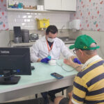 Exames rápidos em farmácias ganham espaço