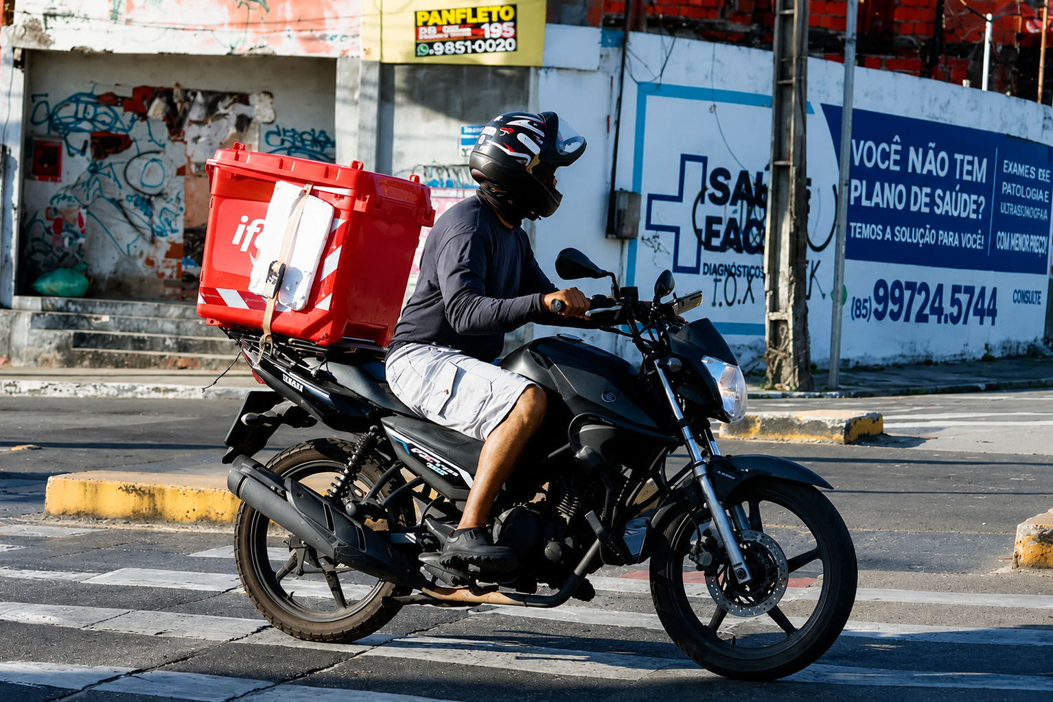 Governo lança programa para financiar motos de entregadores