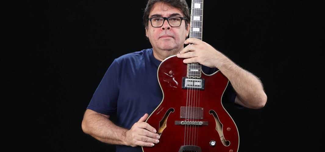 Moacir Bedê celebra 40 anos com show no Dragão do Mar