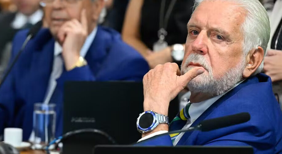 PF detalha contatos entre Jaques e ex-sócio do Master