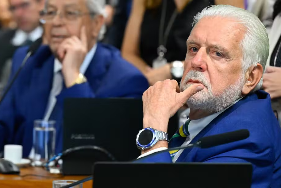 PF detalha contatos entre Jaques e ex-sócio do Master
