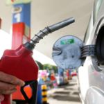 Economia: Combustíveis ficam mais baratos nos postos