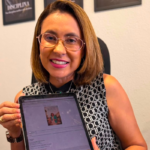 Educação: Flávia Ferreira lança livro em Fortaleza