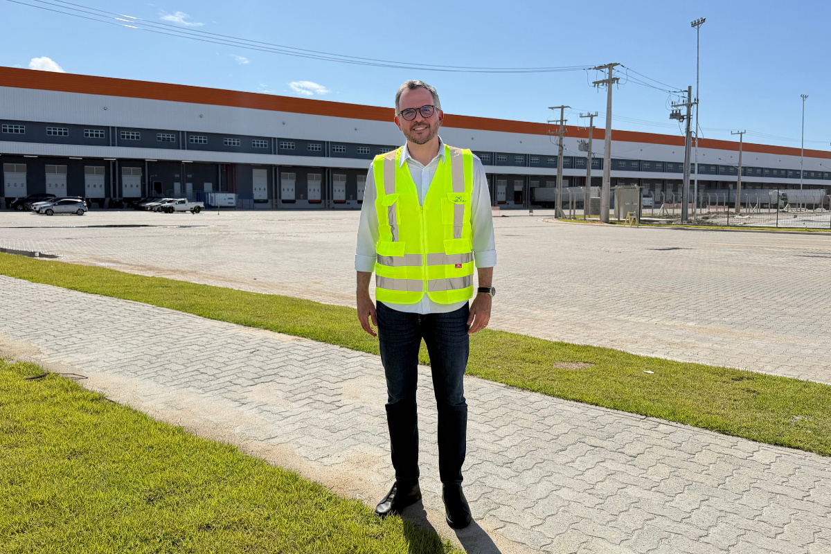 Logística: Aerotrópolis recebe visita de ministro