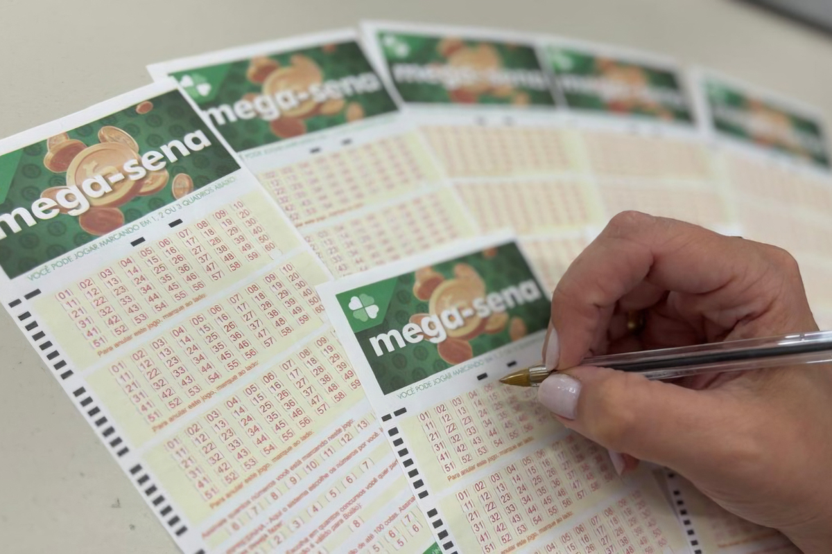 Loterias: Mega-Sena acumula e prêmio vai a R$ 62 mi