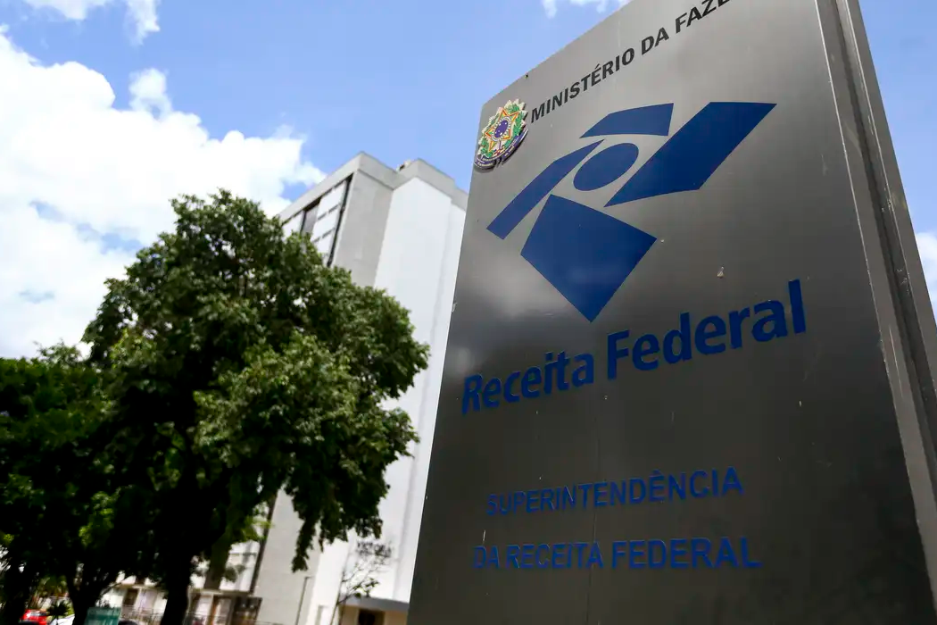 Receita abre consulta ao lote especial de cashback do IR