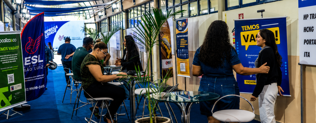 SEST SENAT realiza feira de empregos em Fortaleza